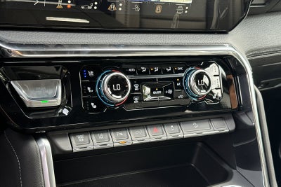 2026 GMC Sierra 3500HD Denali