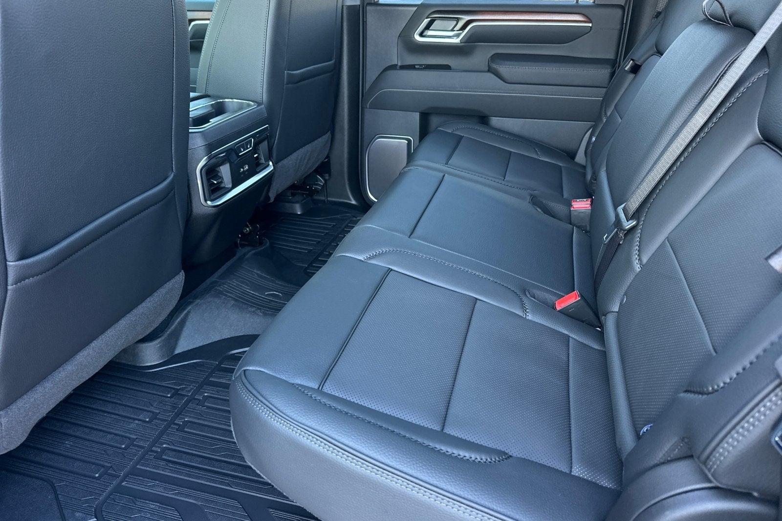 2026 GMC Sierra 3500HD Denali