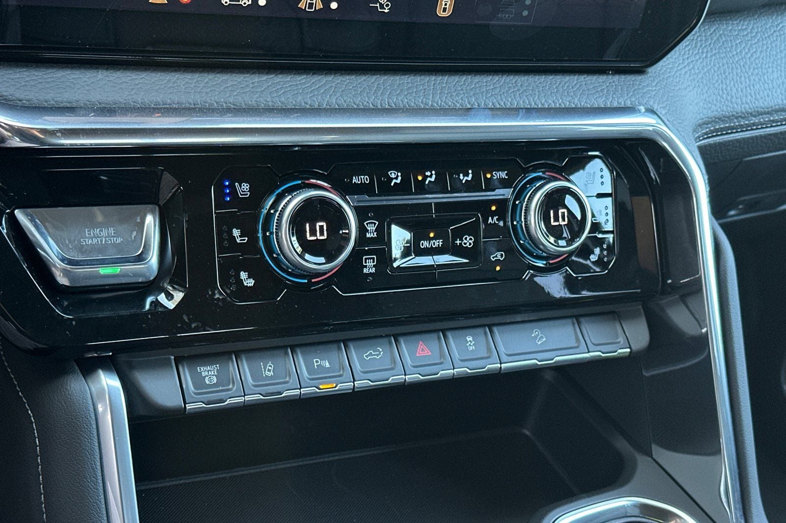 2026 GMC Sierra 3500HD Denali