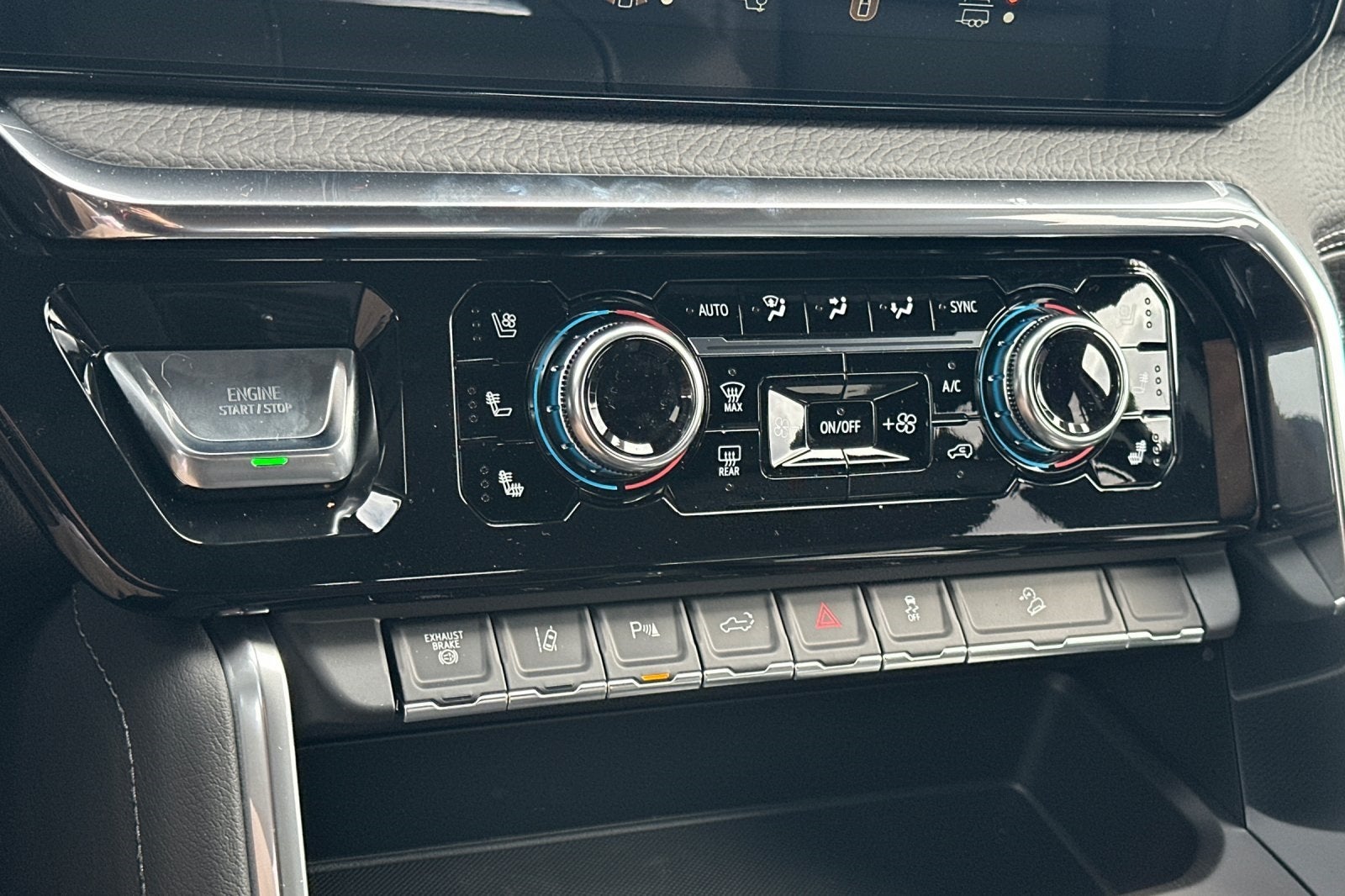 2026 GMC Sierra 3500HD Denali