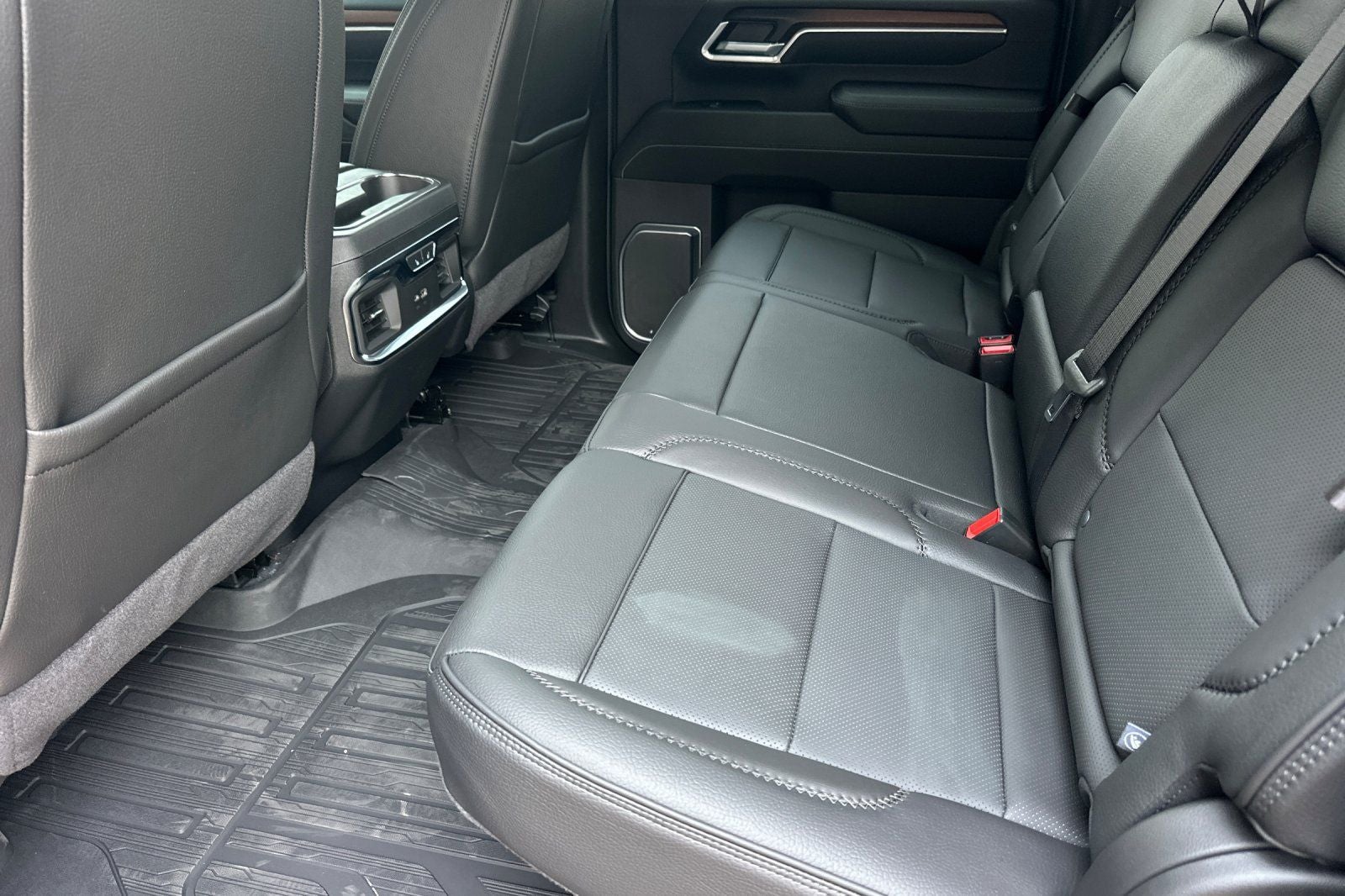 2026 GMC Sierra 3500HD Denali