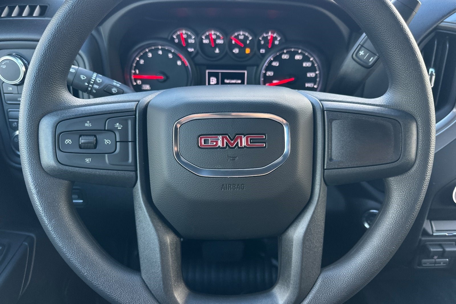 2026 GMC Sierra 2500HD Pro