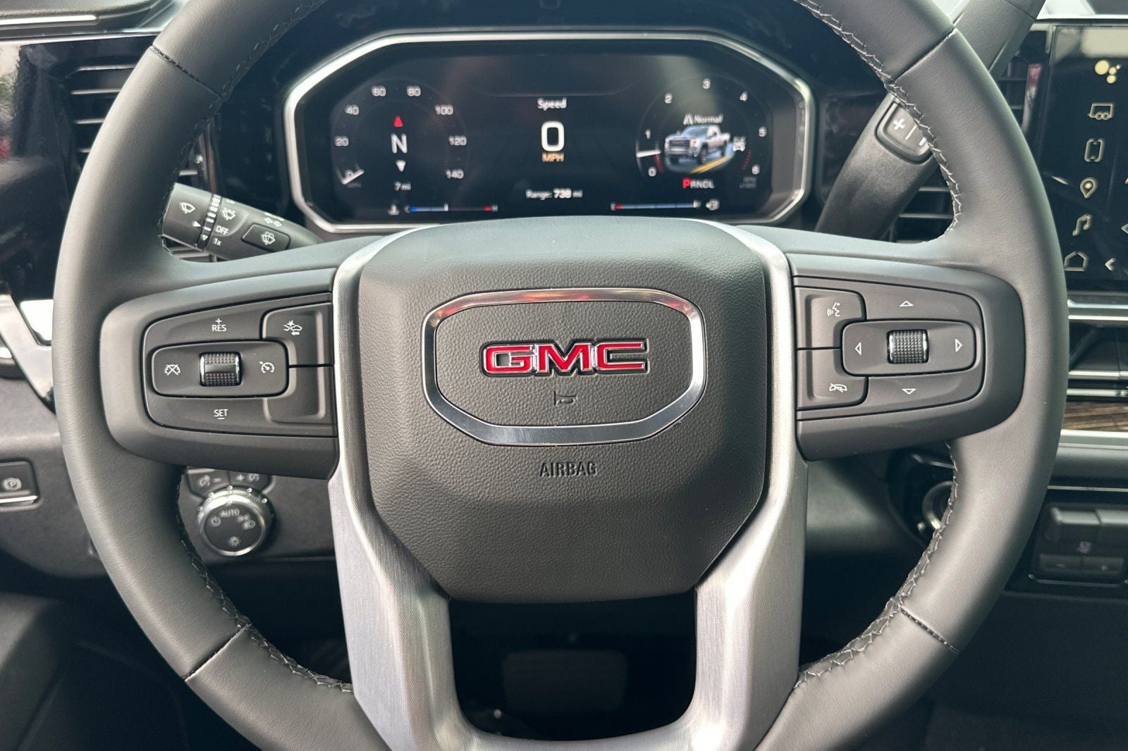 2026 GMC Sierra 2500HD SLE