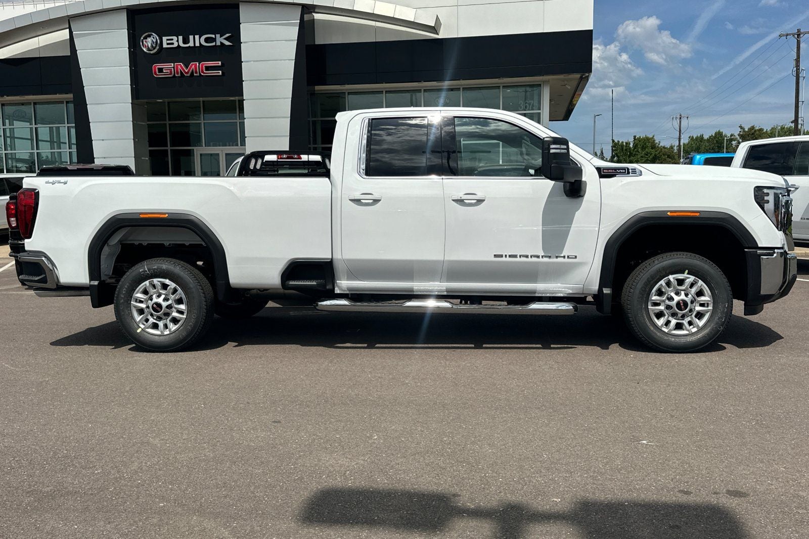 2026 GMC Sierra 2500HD SLE
