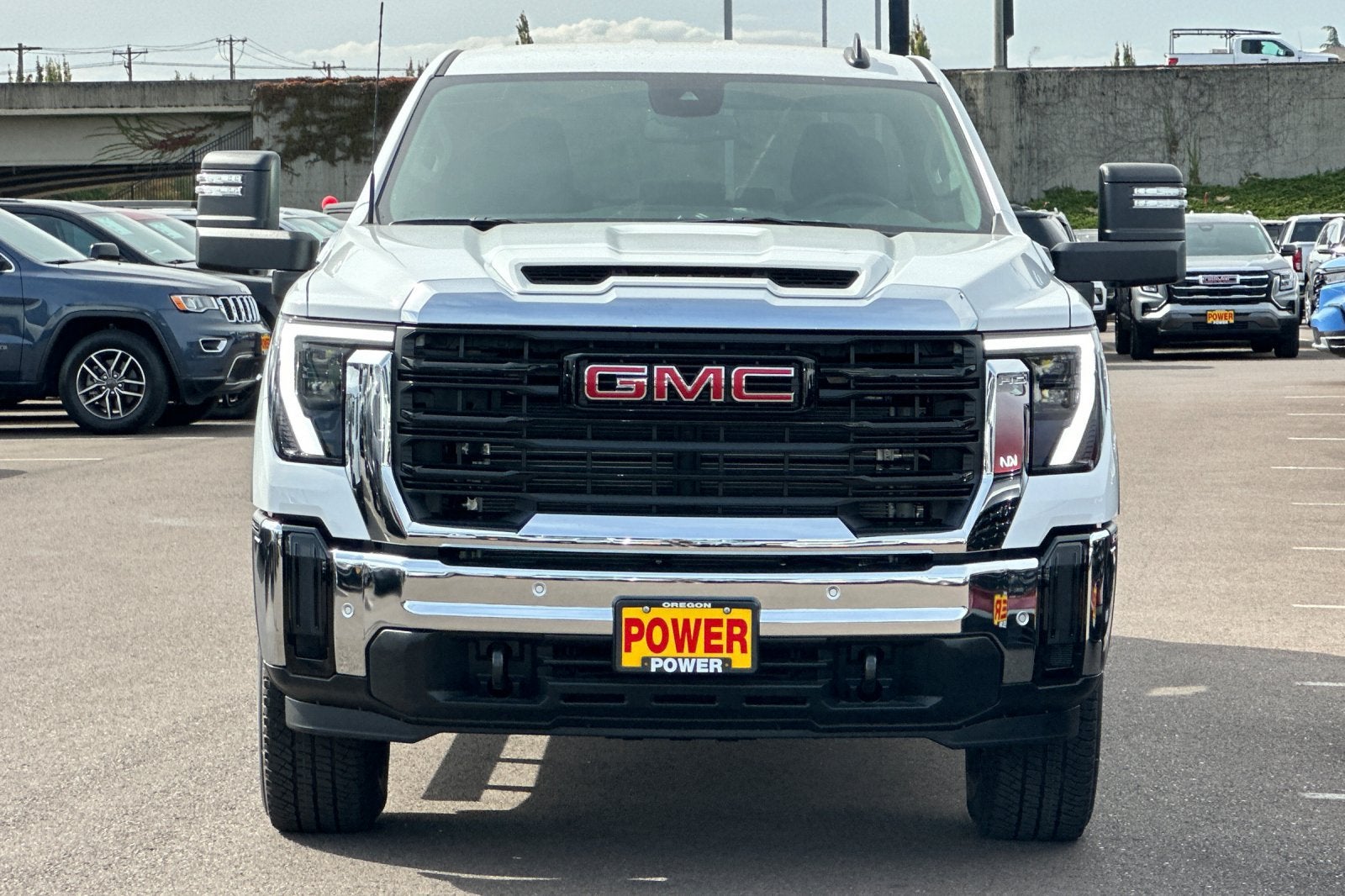 2026 GMC Sierra 3500HD Pro
