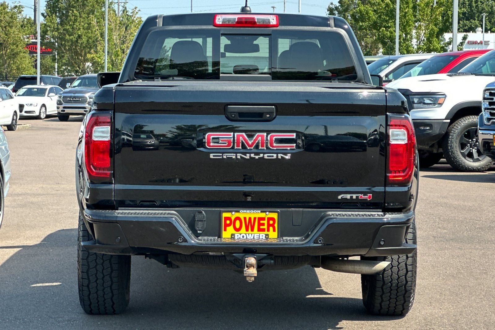 2024 GMC Canyon AT4