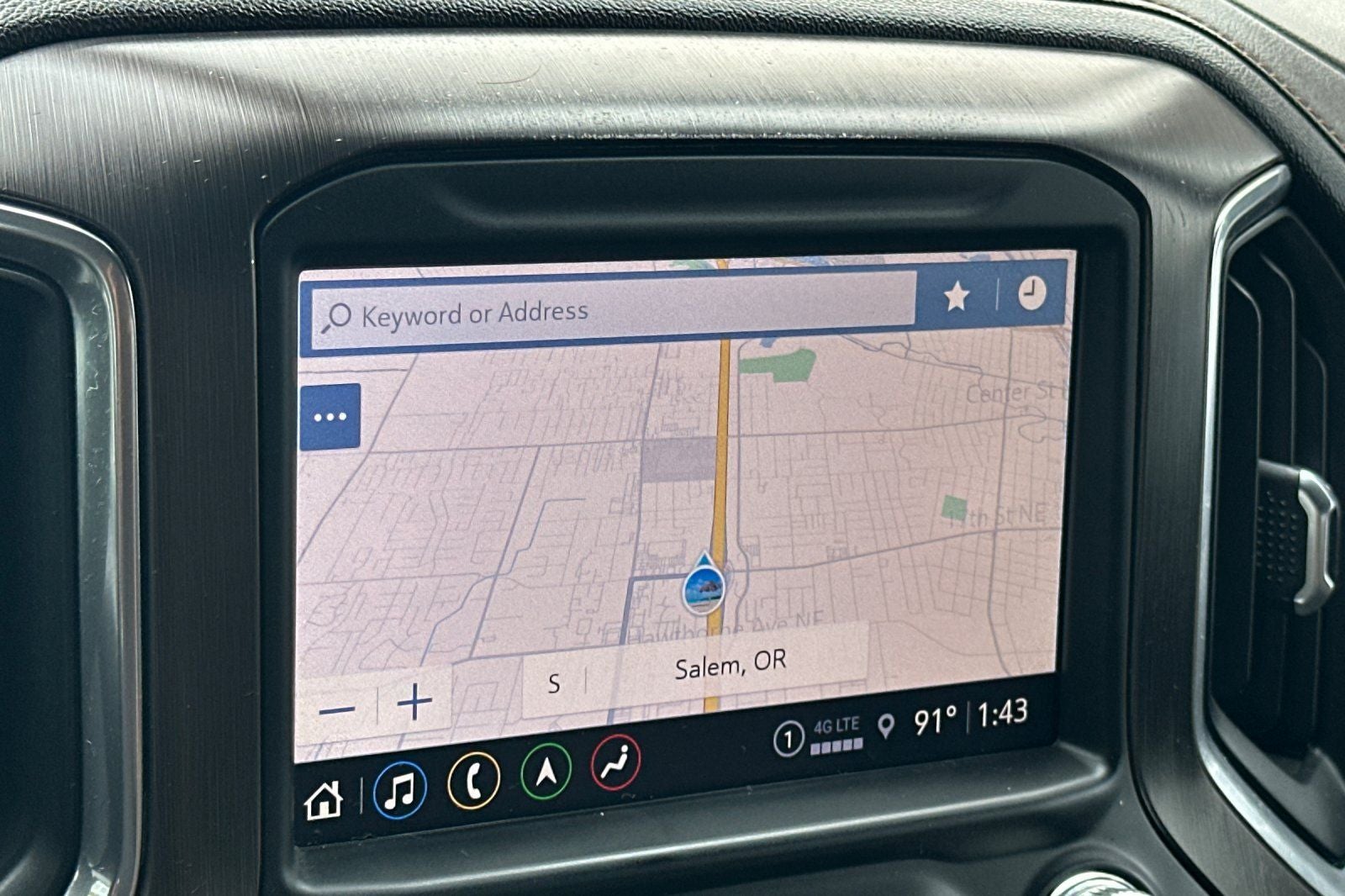 2021 GMC Sierra 1500 AT4