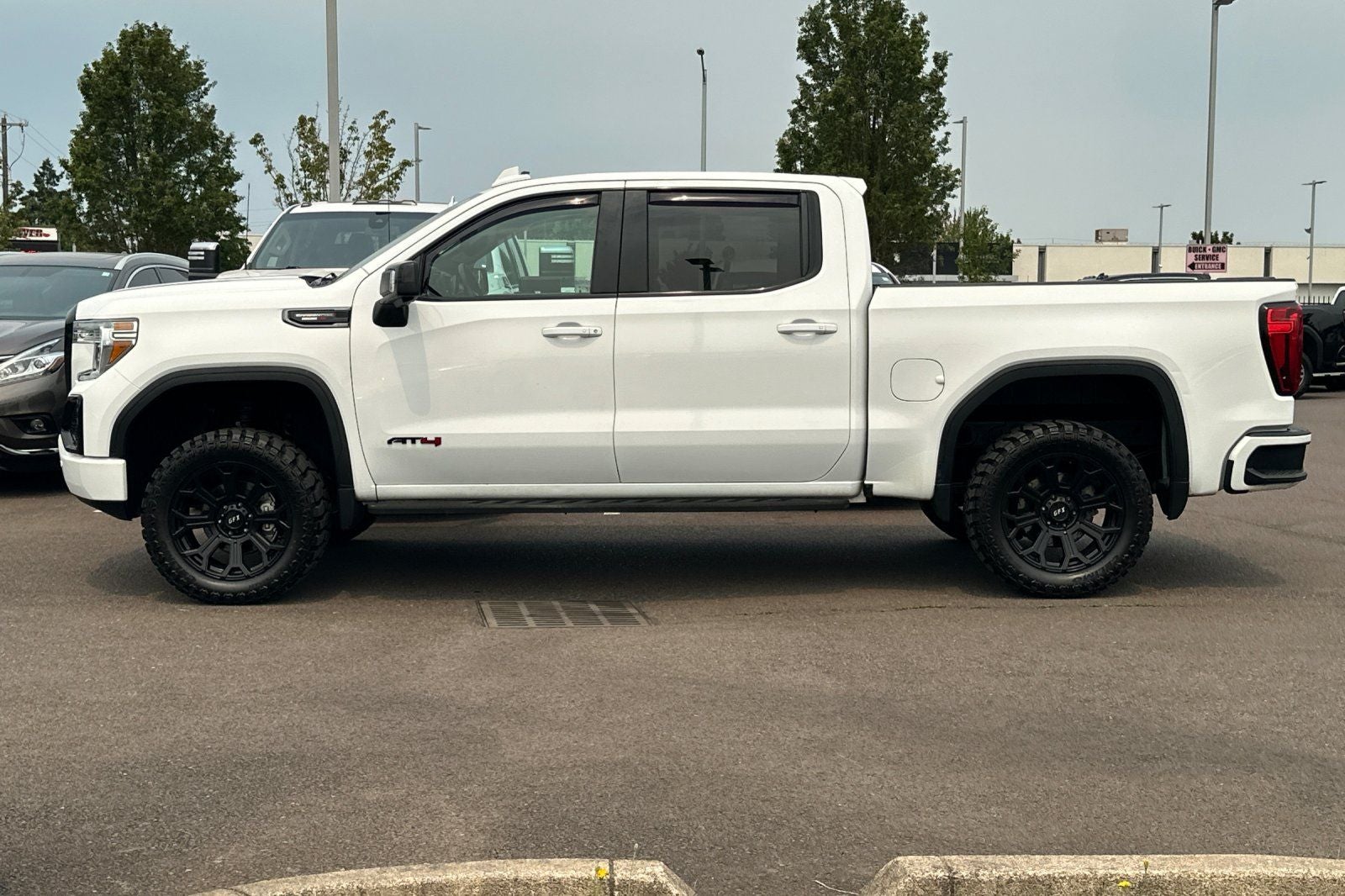 2021 GMC Sierra 1500 AT4