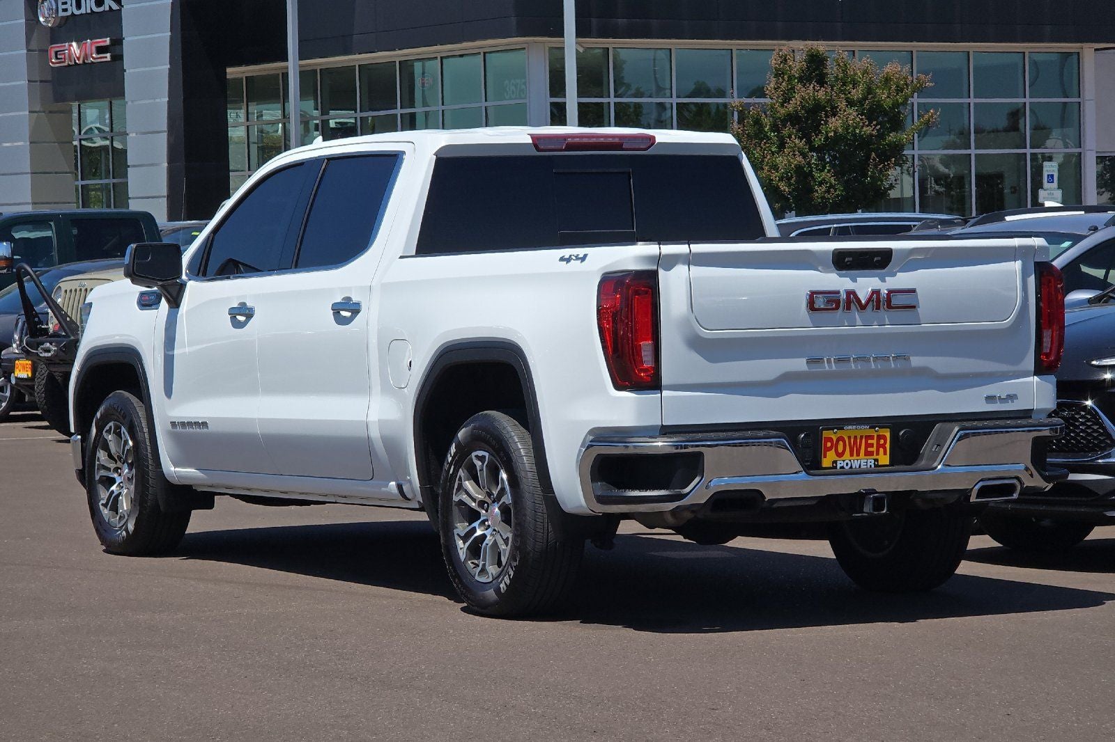 2022 GMC Sierra 1500 SLT