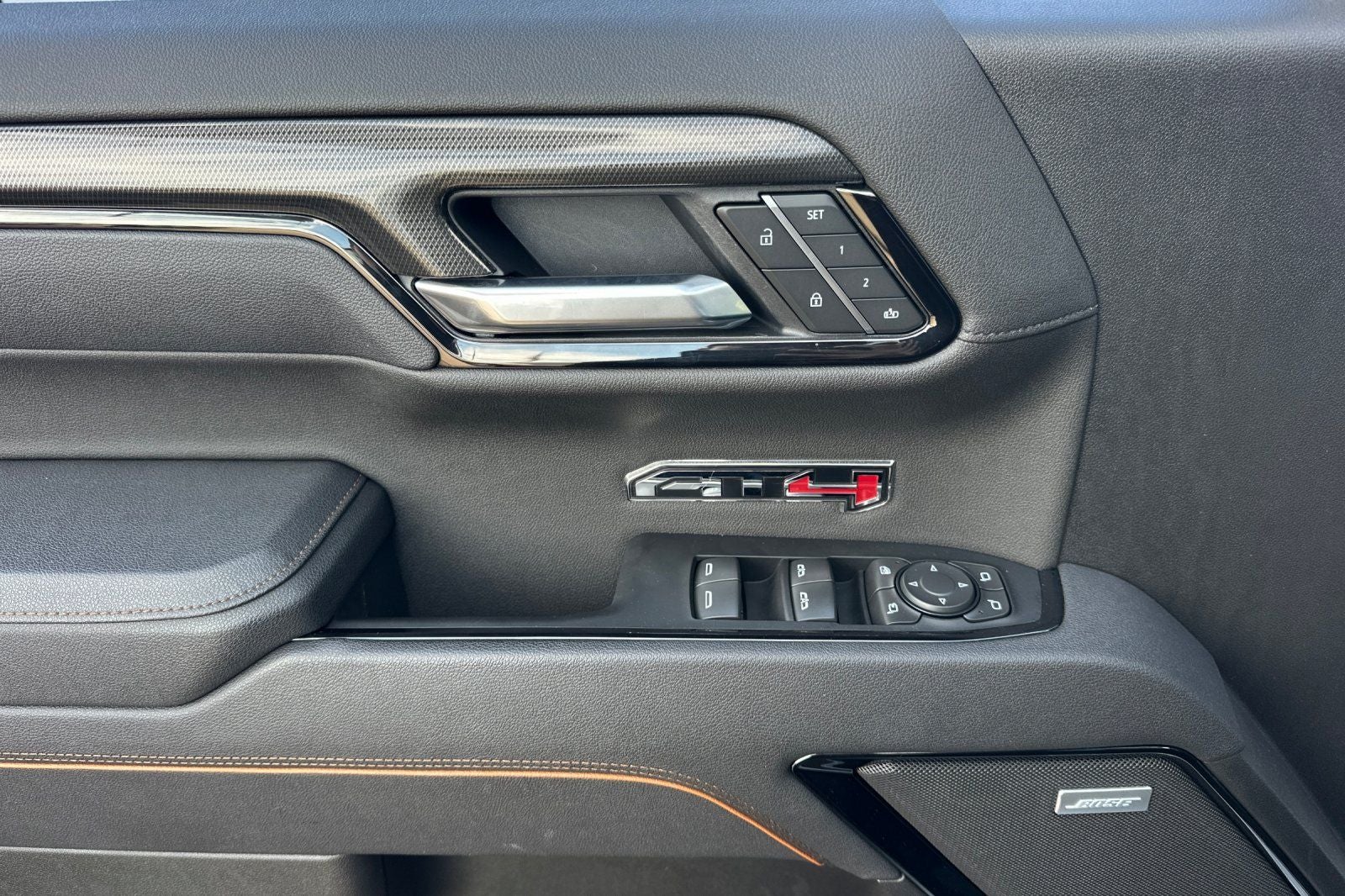 2025 GMC Sierra 1500 AT4