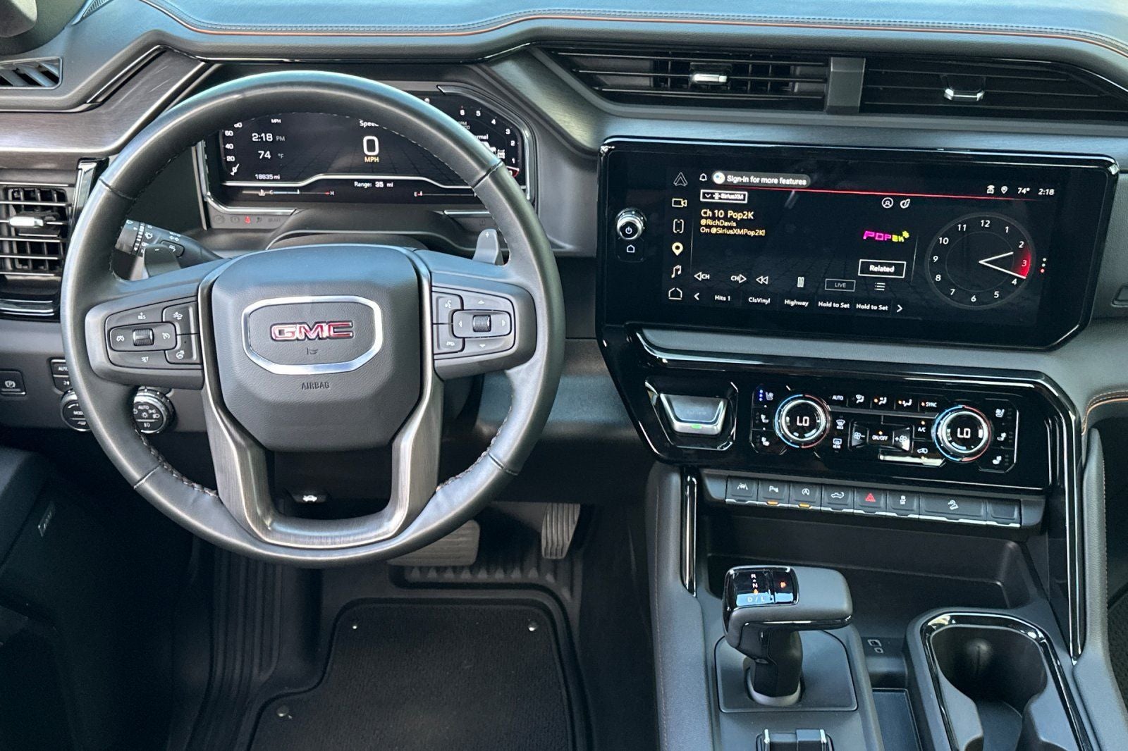 2025 GMC Sierra 1500 AT4