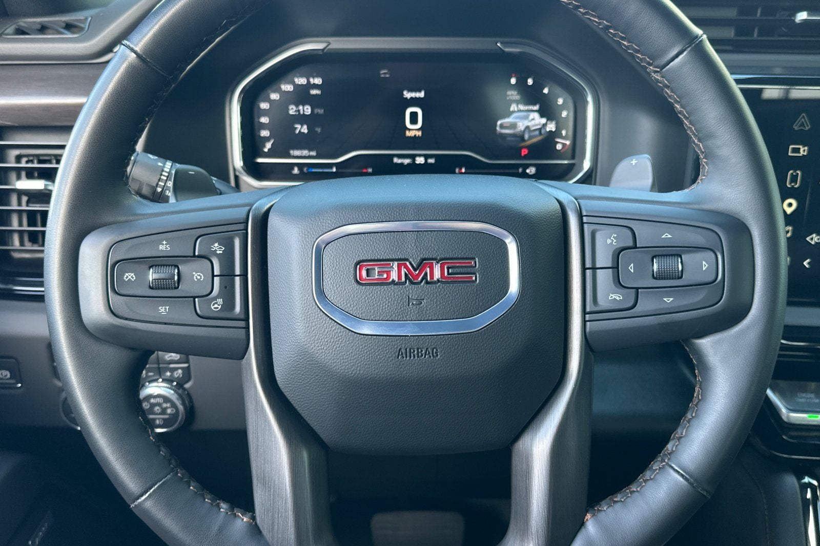 2025 GMC Sierra 1500 AT4