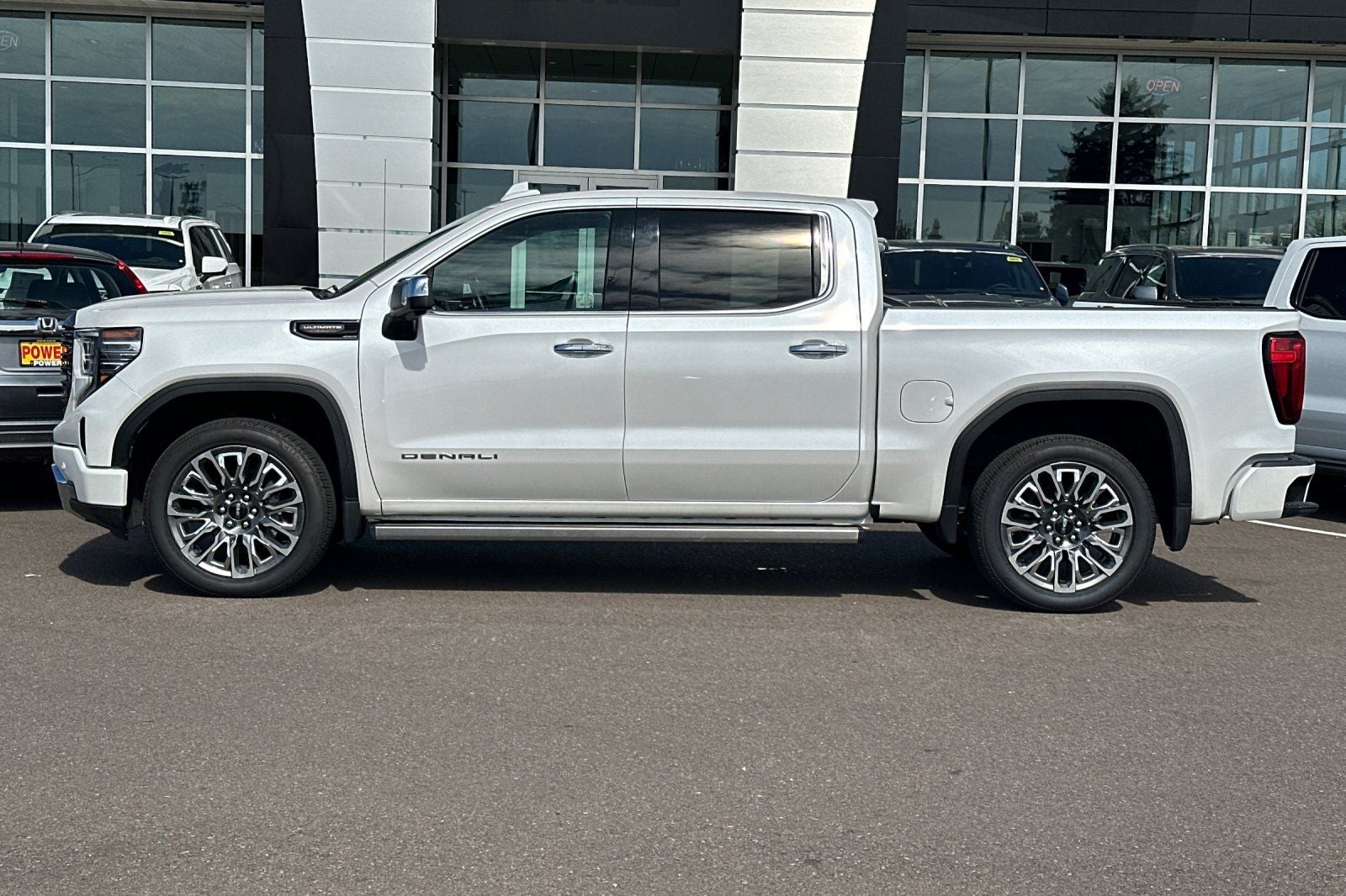 2023 GMC Sierra 1500 Denali Ultimate