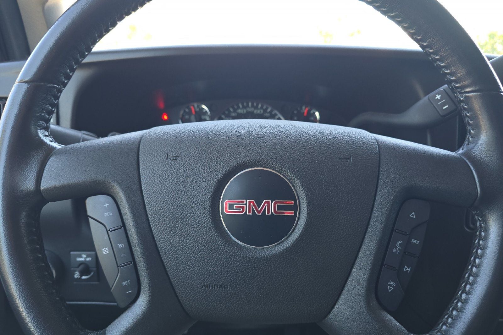 2023 GMC Savana 2500 Work Van