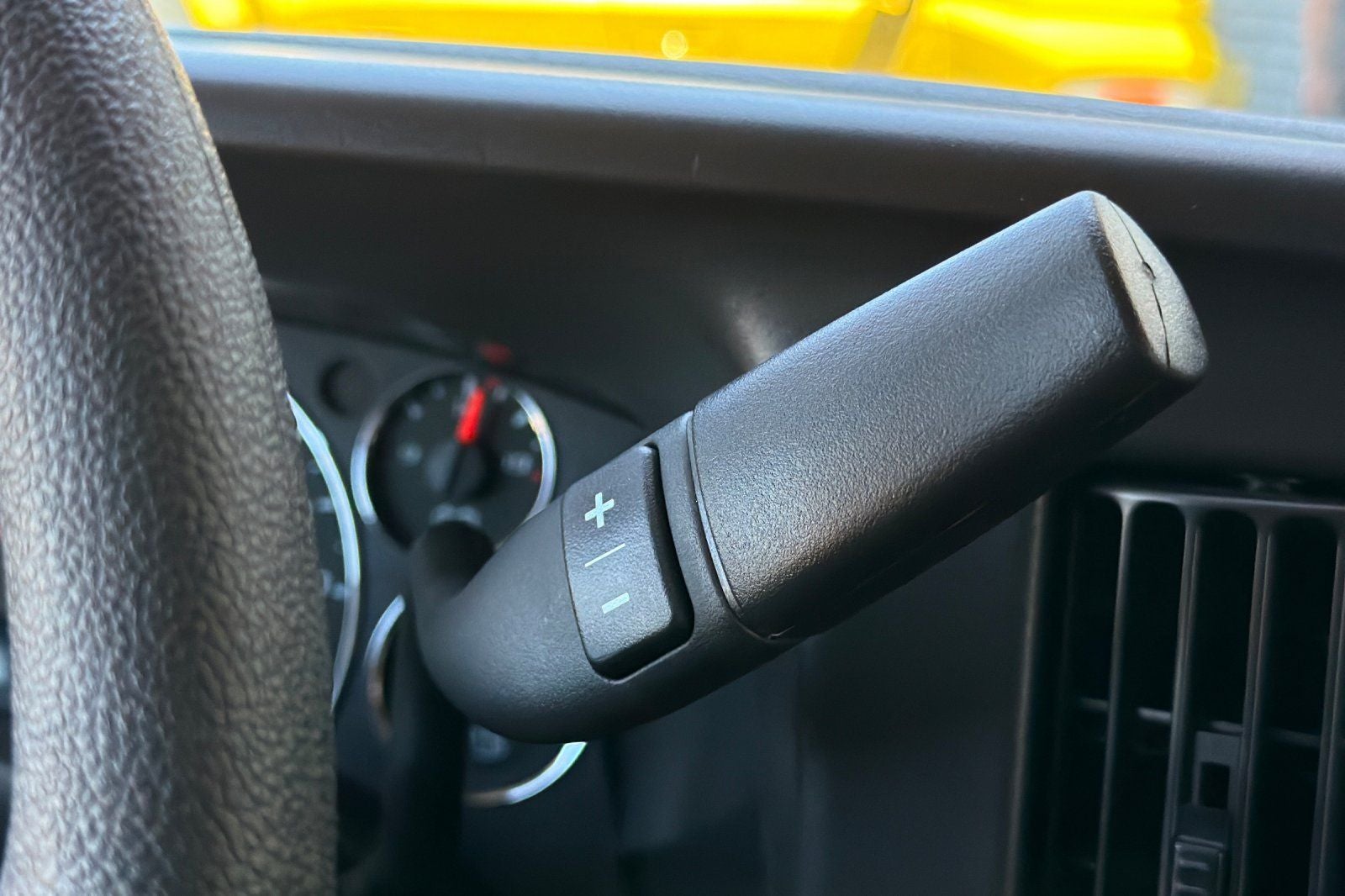 2026 GMC Savana 3500 Work Van
