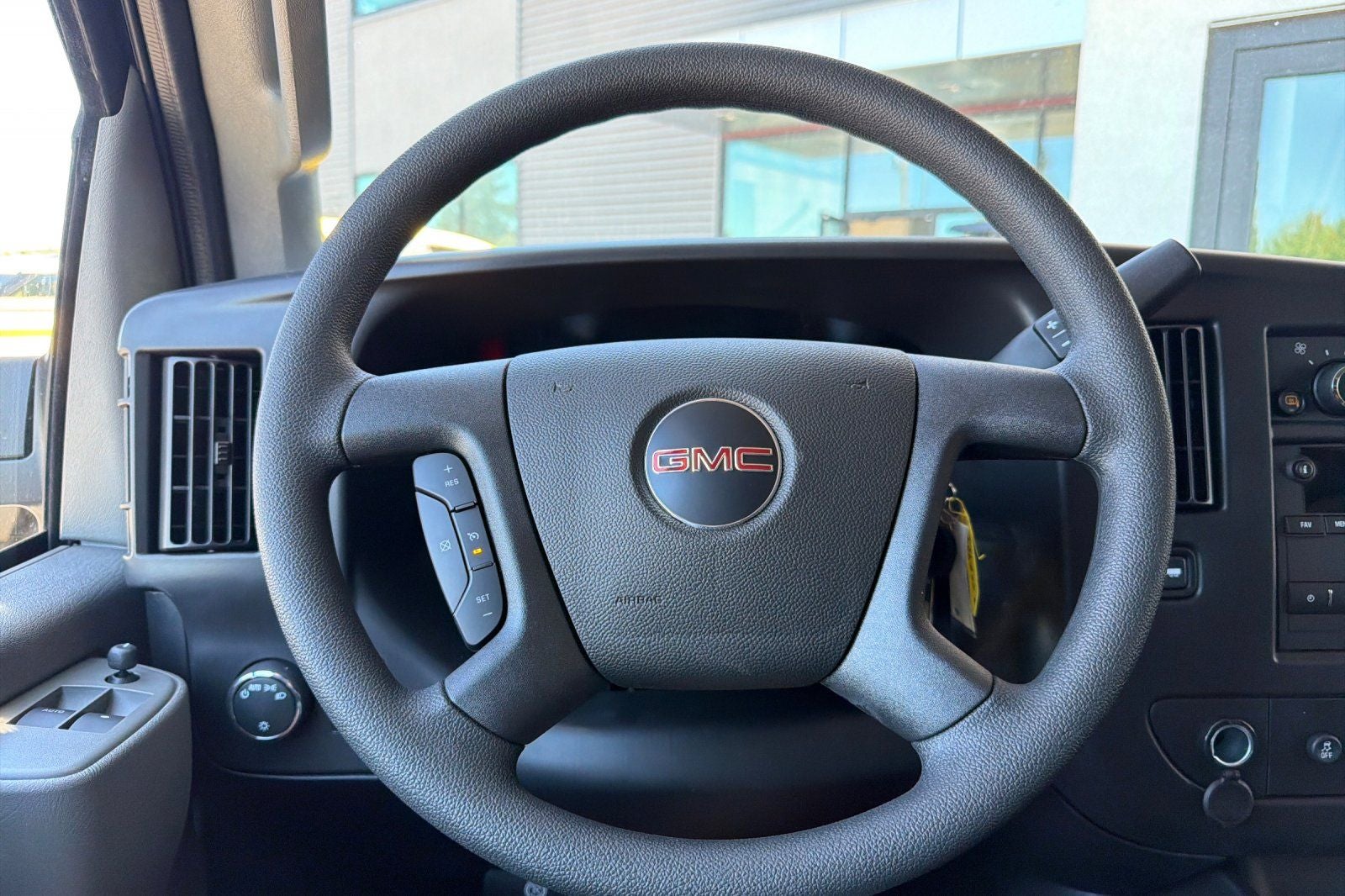 2026 GMC Savana 3500 Work Van