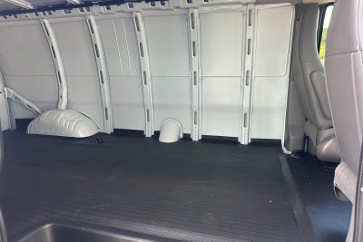 2026 GMC Savana 3500 Work Van