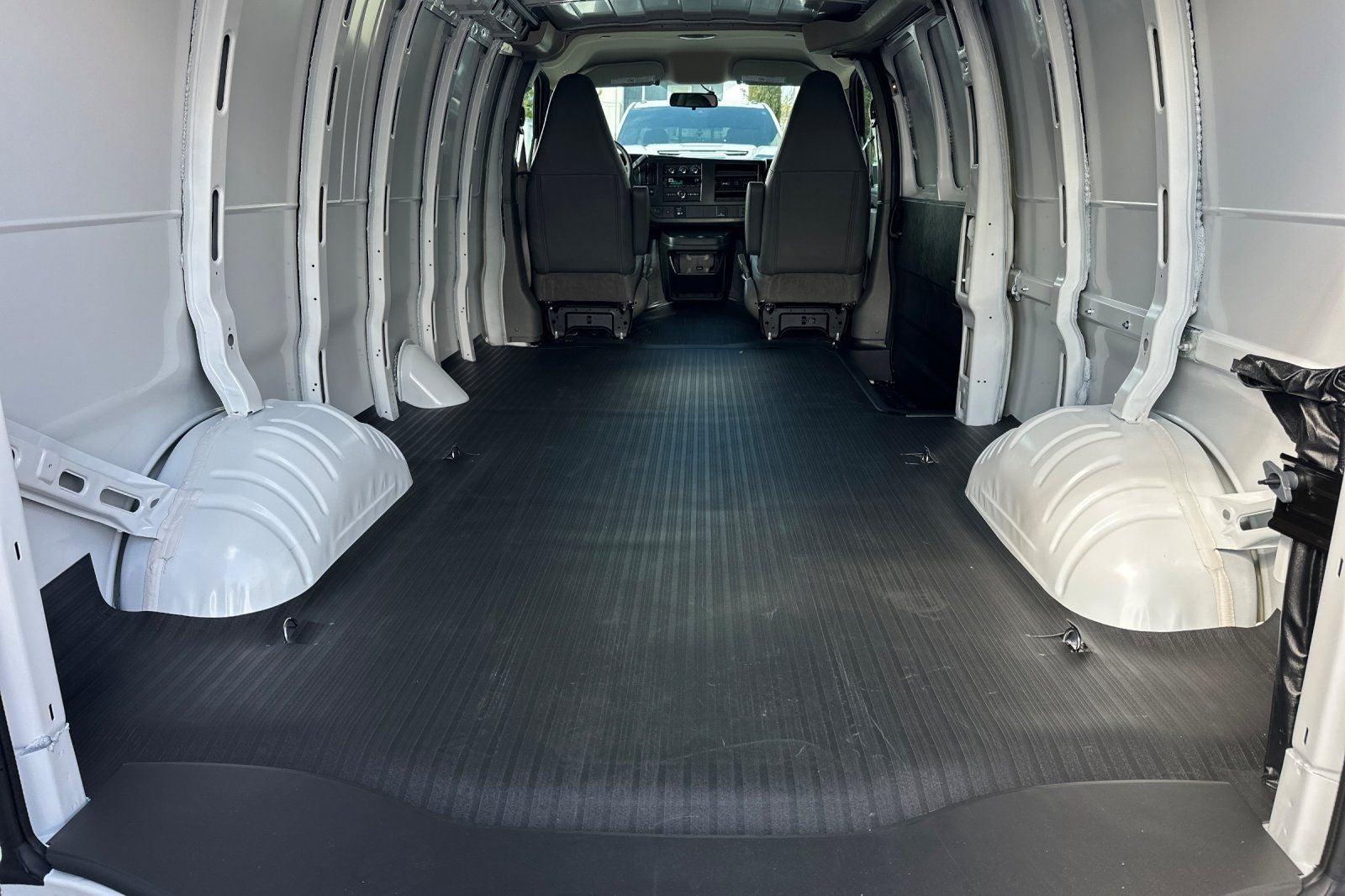 2026 GMC Savana 3500 Work Van