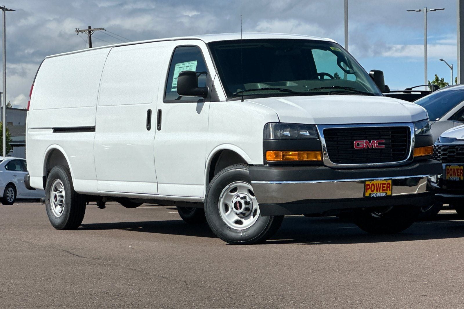 2026 GMC Savana 3500 Work Van
