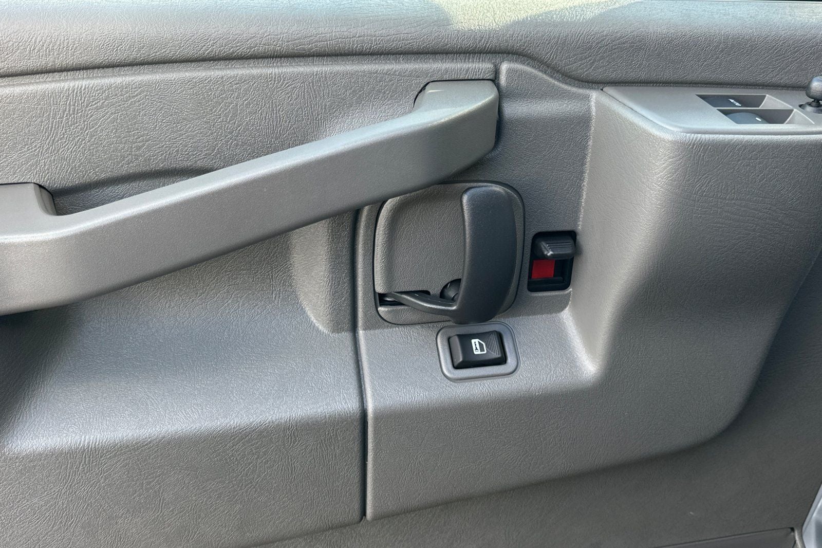 2026 GMC Savana 3500 Work Van