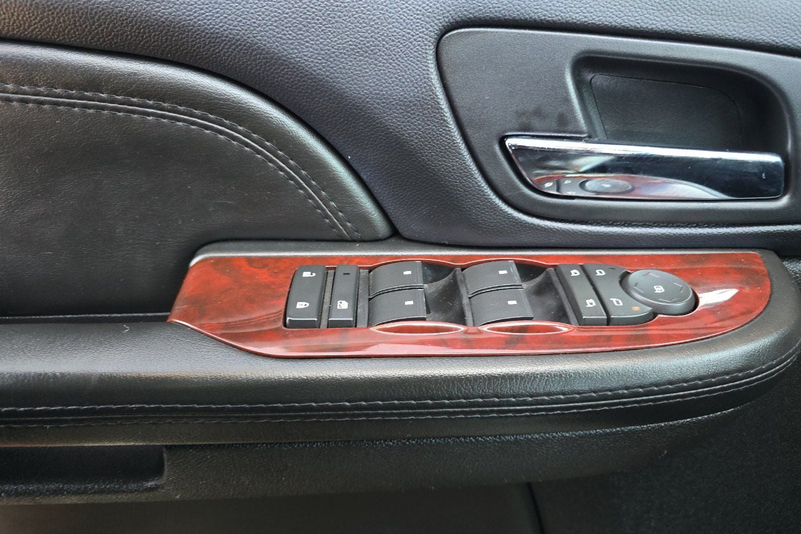 2008 Cadillac Escalade Base