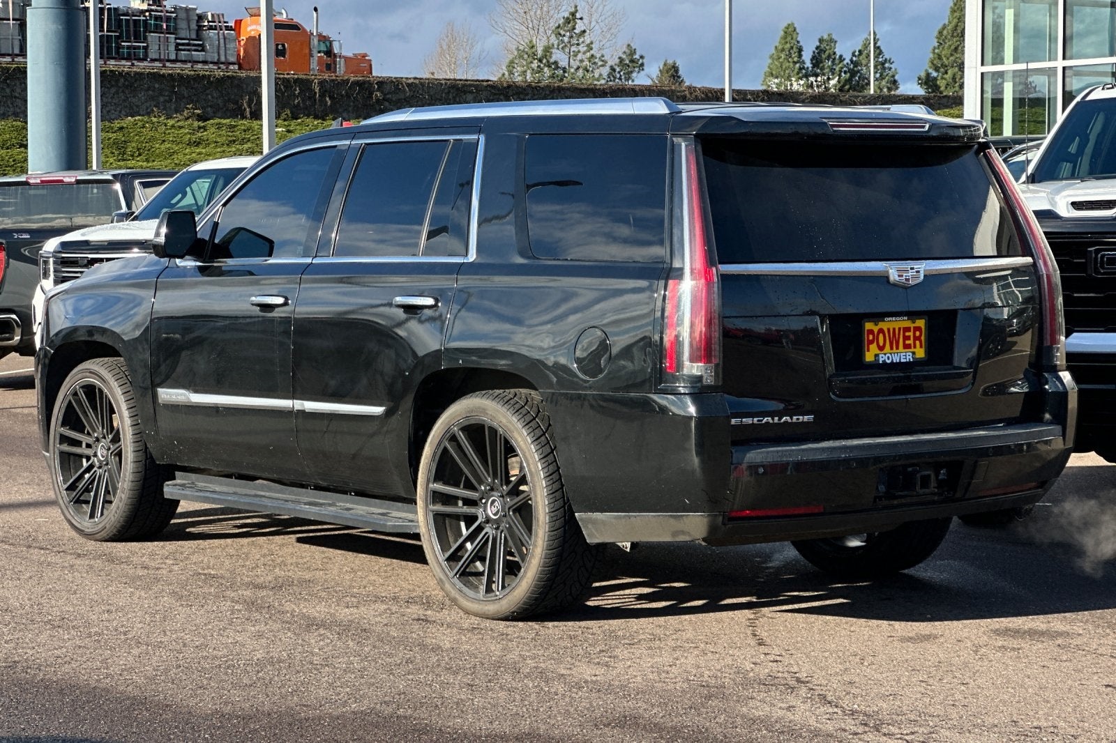 2016 Cadillac Escalade Luxury