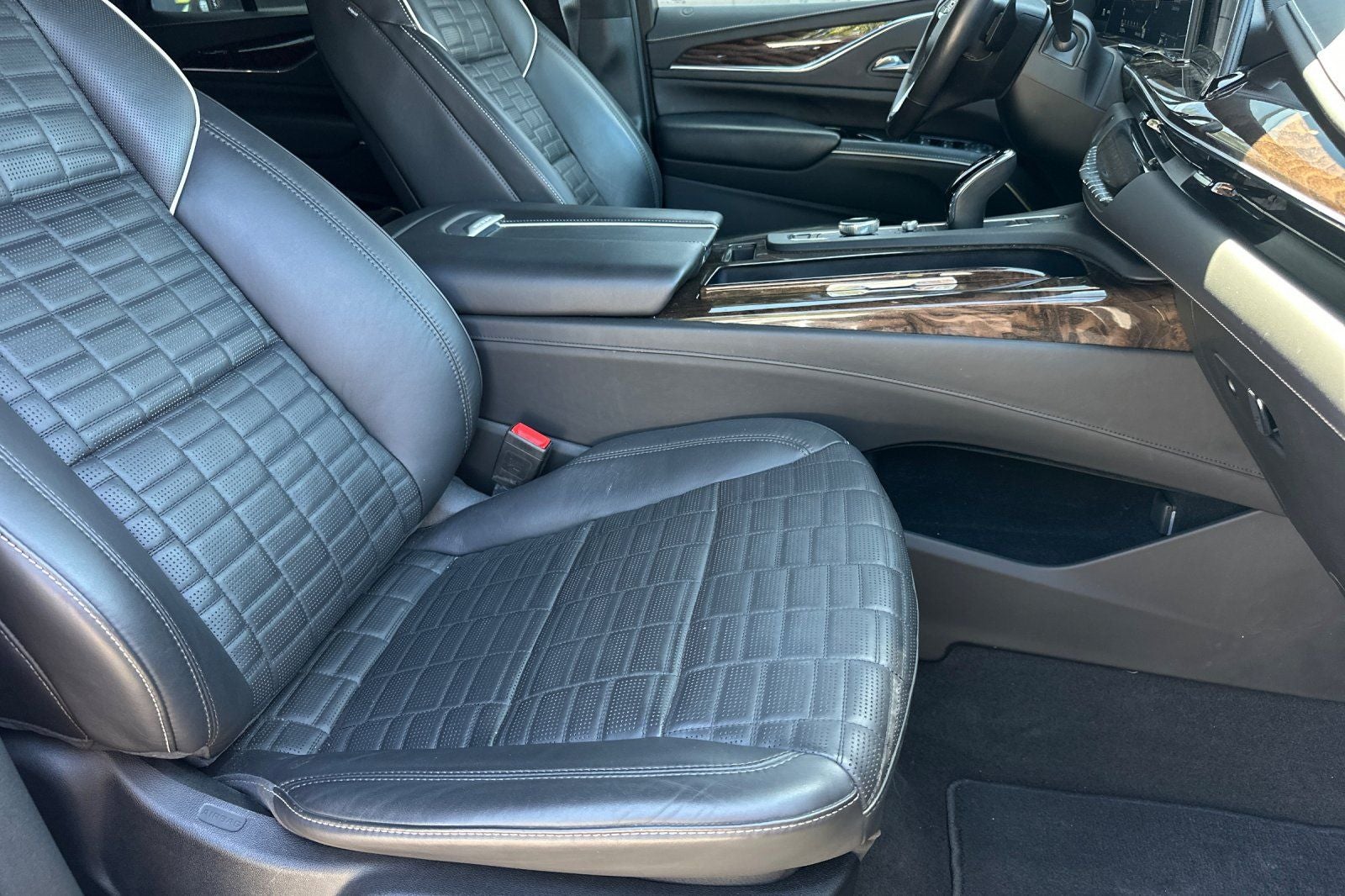 2023 Cadillac Escalade Premium Luxury Platinum