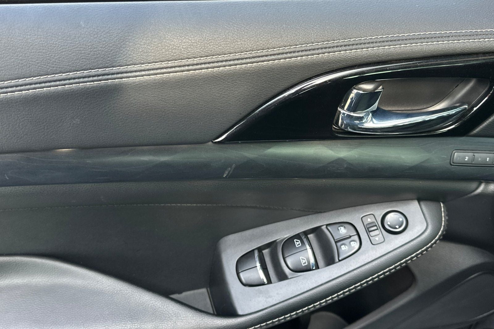 2023 Nissan Maxima Platinum