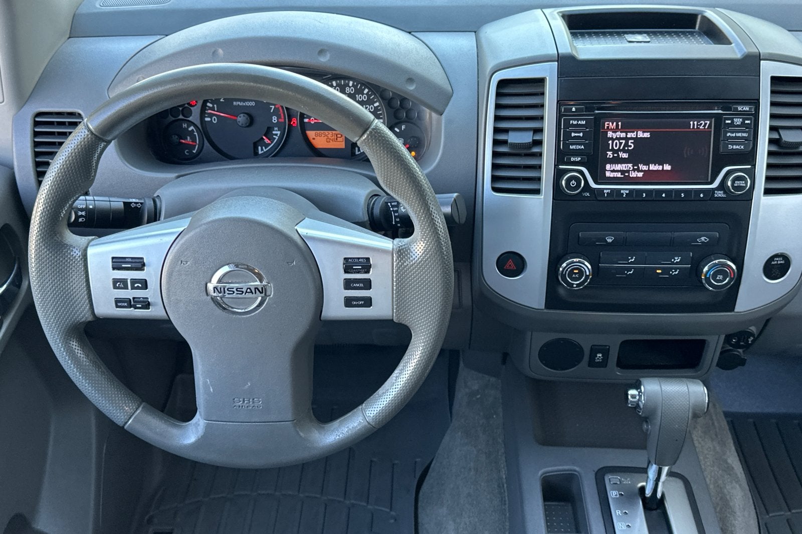 2017 Nissan Frontier SV