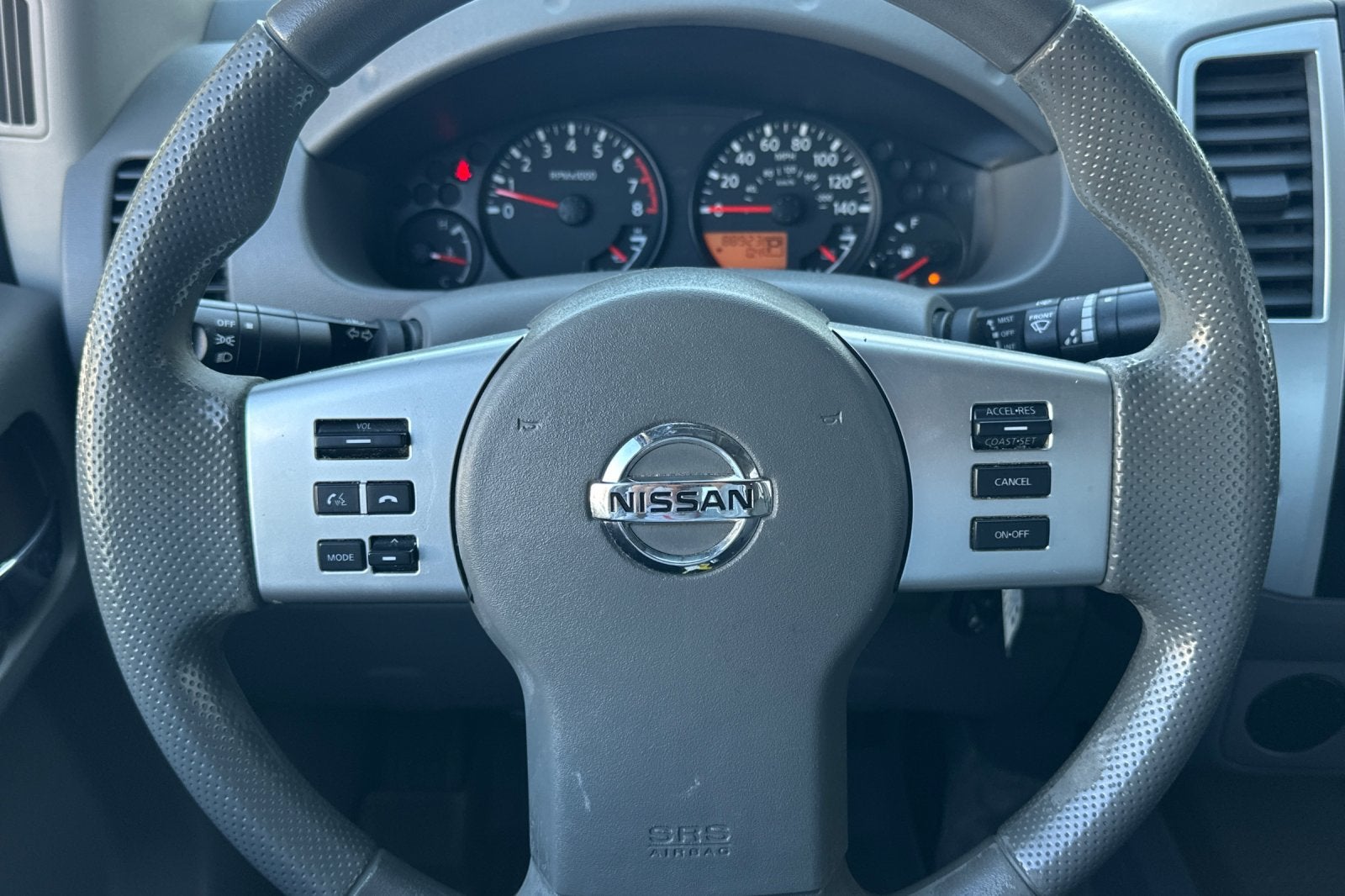 2017 Nissan Frontier SV