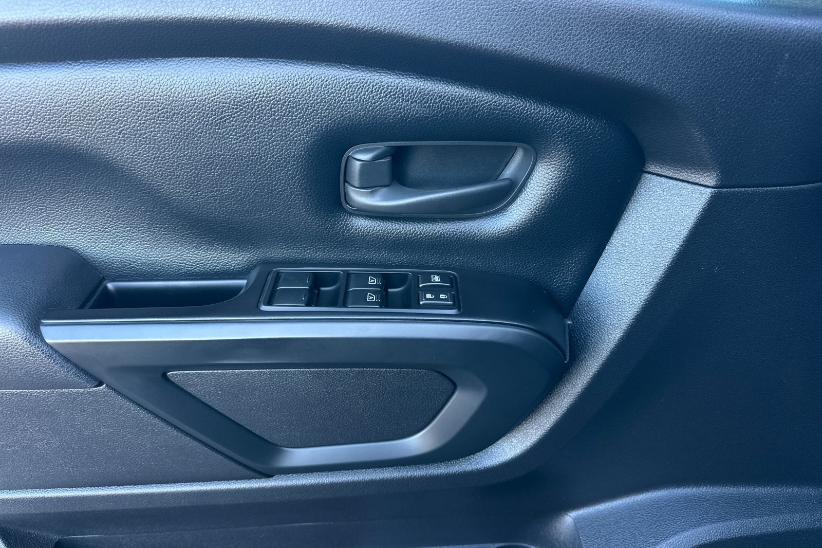 2019 Nissan Titan XD S