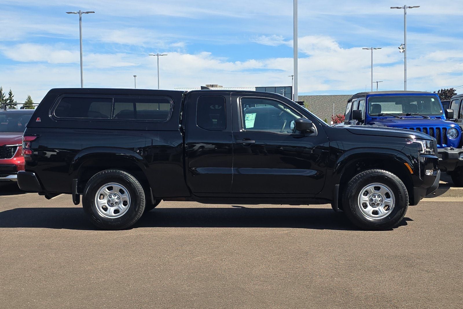 2022 Nissan Frontier S