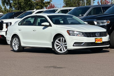 2019 Volkswagen Passat 2.0T Wolfsburg