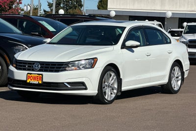 2019 Volkswagen Passat 2.0T Wolfsburg