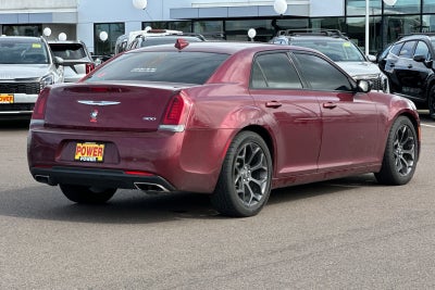 2019 Chrysler 300 Touring