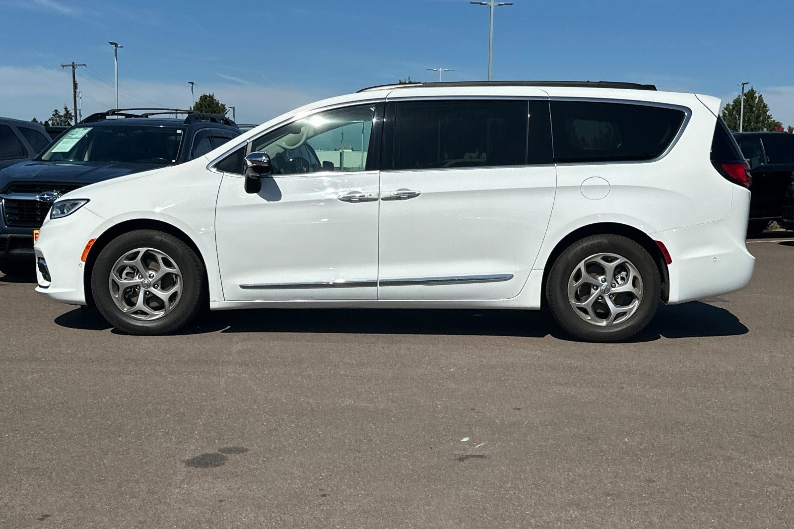 2023 Chrysler Pacifica Limited