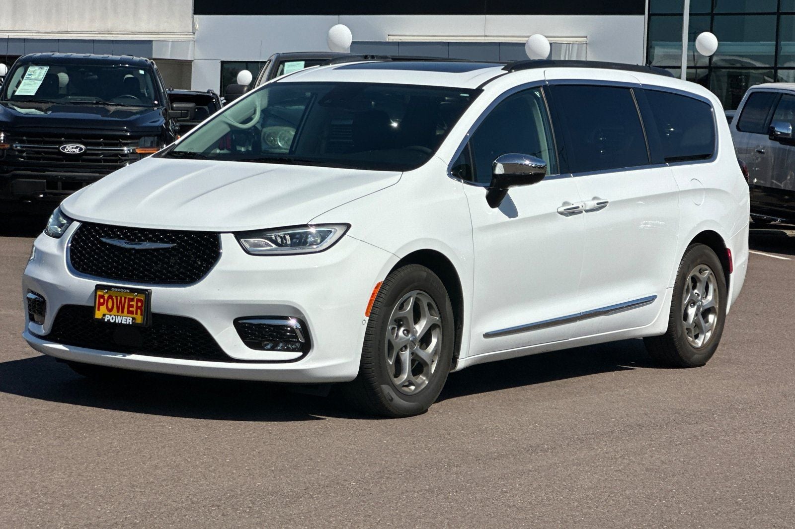2023 Chrysler Pacifica Limited