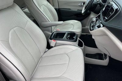 2019 Chrysler Pacifica Hybrid Limited