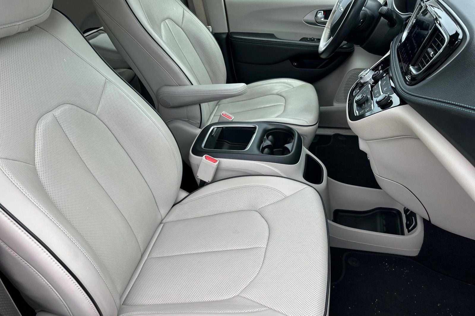 2019 Chrysler Pacifica Hybrid Limited