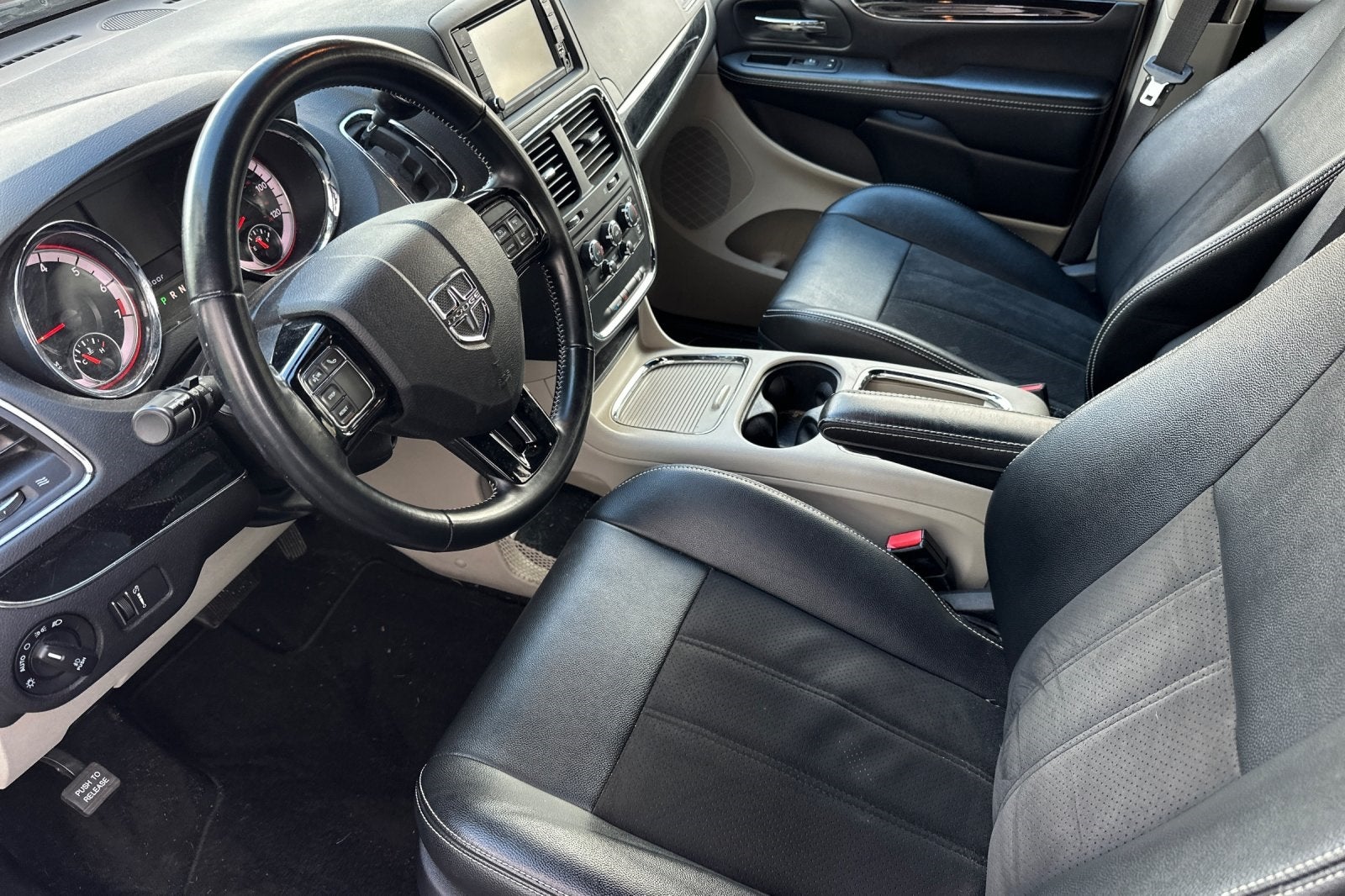 2020 Dodge Grand Caravan SXT