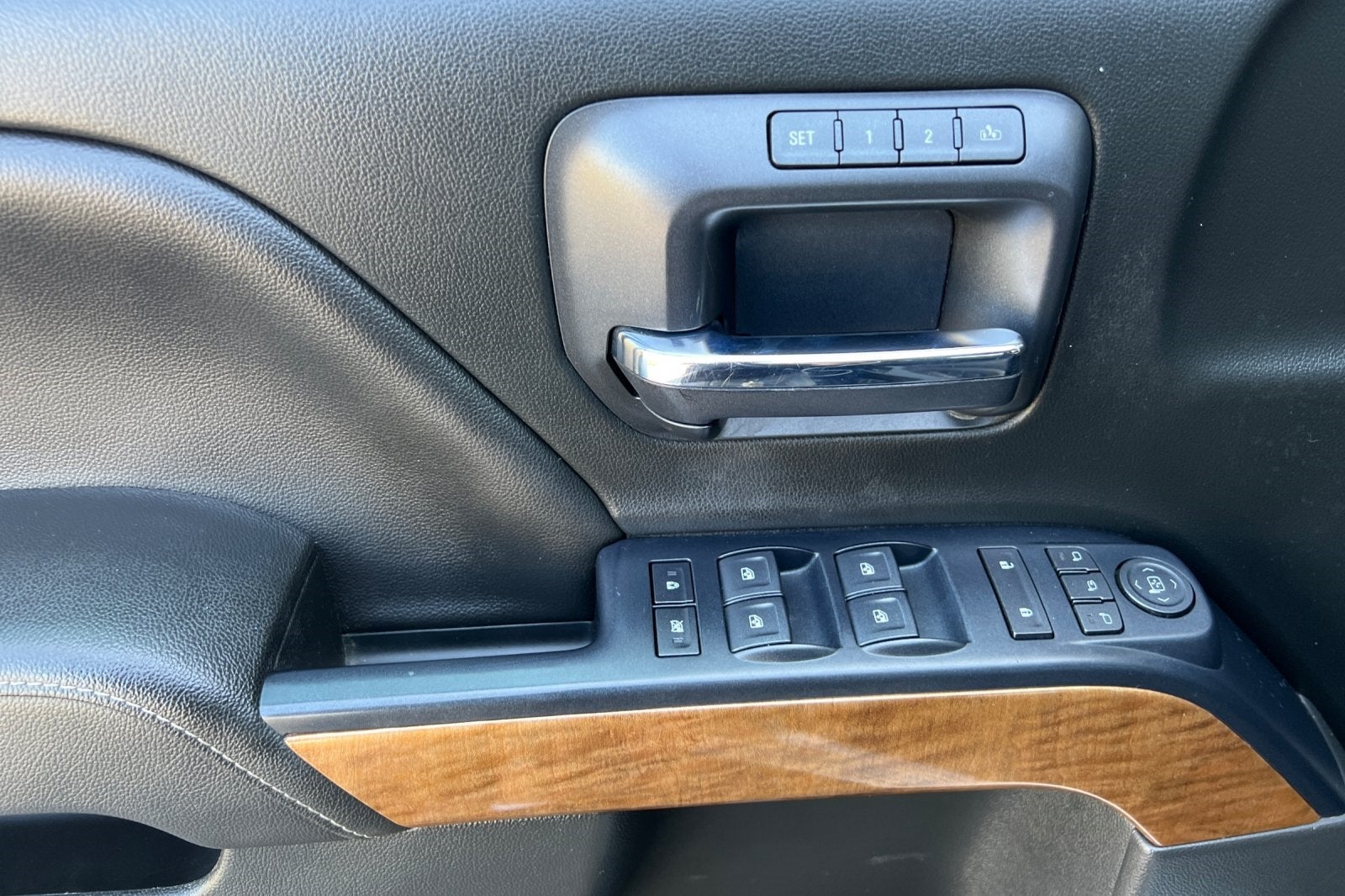 2018 Chevrolet Silverado 1500 LTZ 1LZ