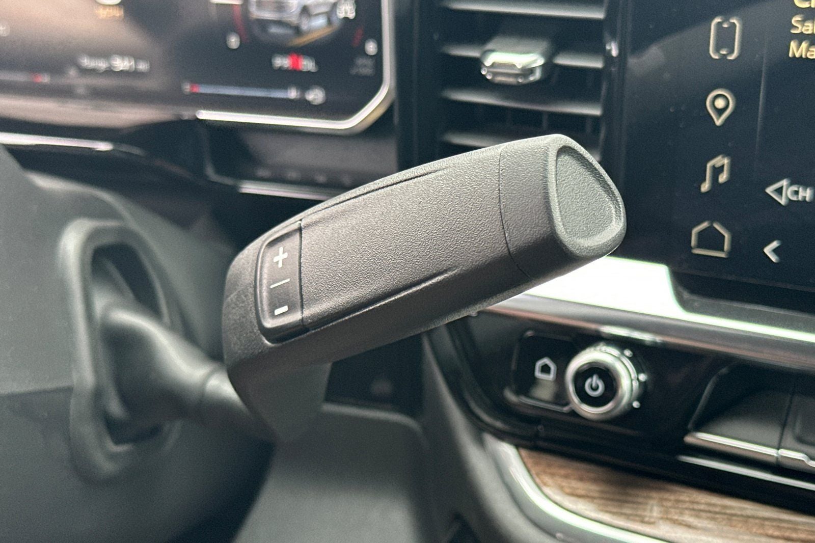 2026 GMC Sierra 1500 Base