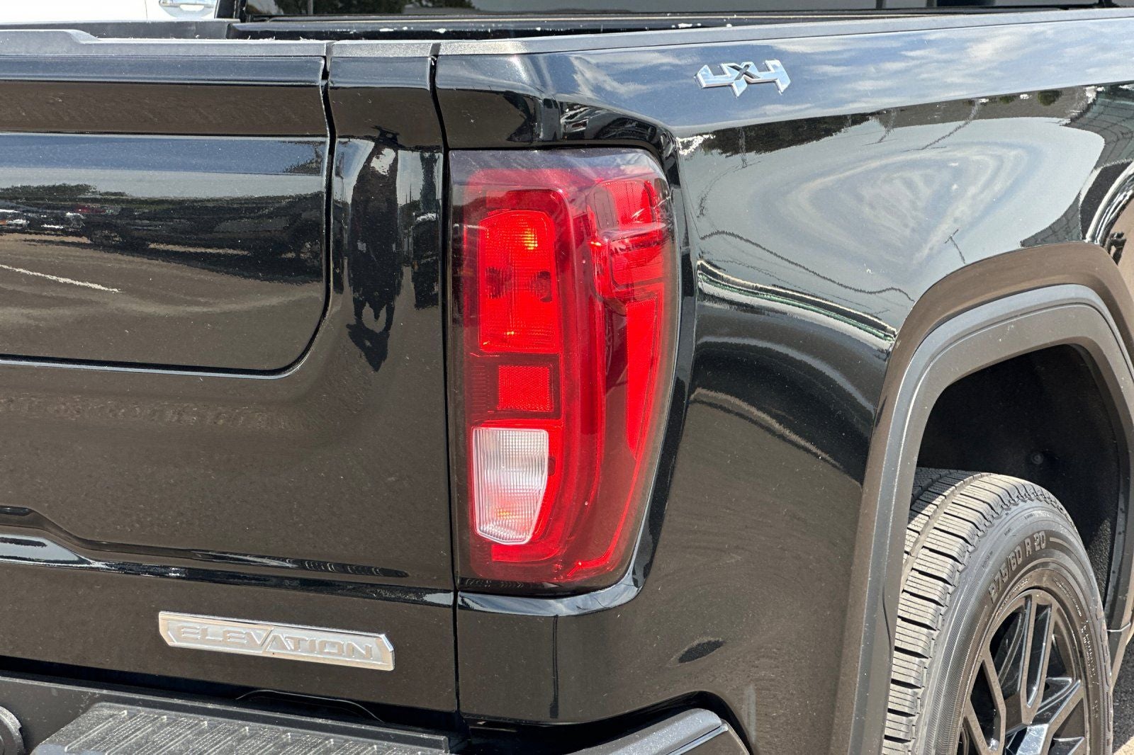 2021 GMC Sierra 1500 Elevation