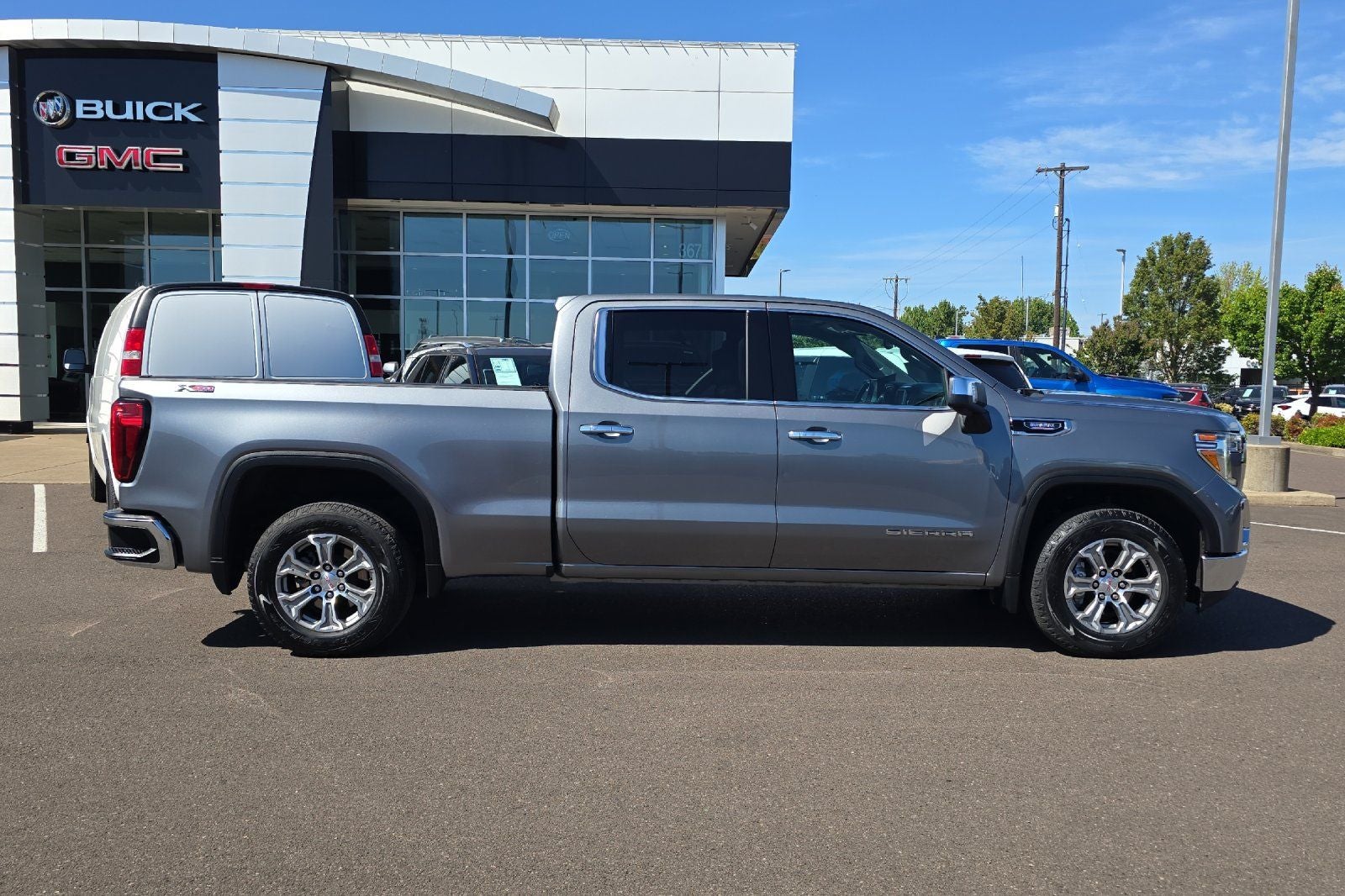 2021 GMC Sierra 1500 SLT