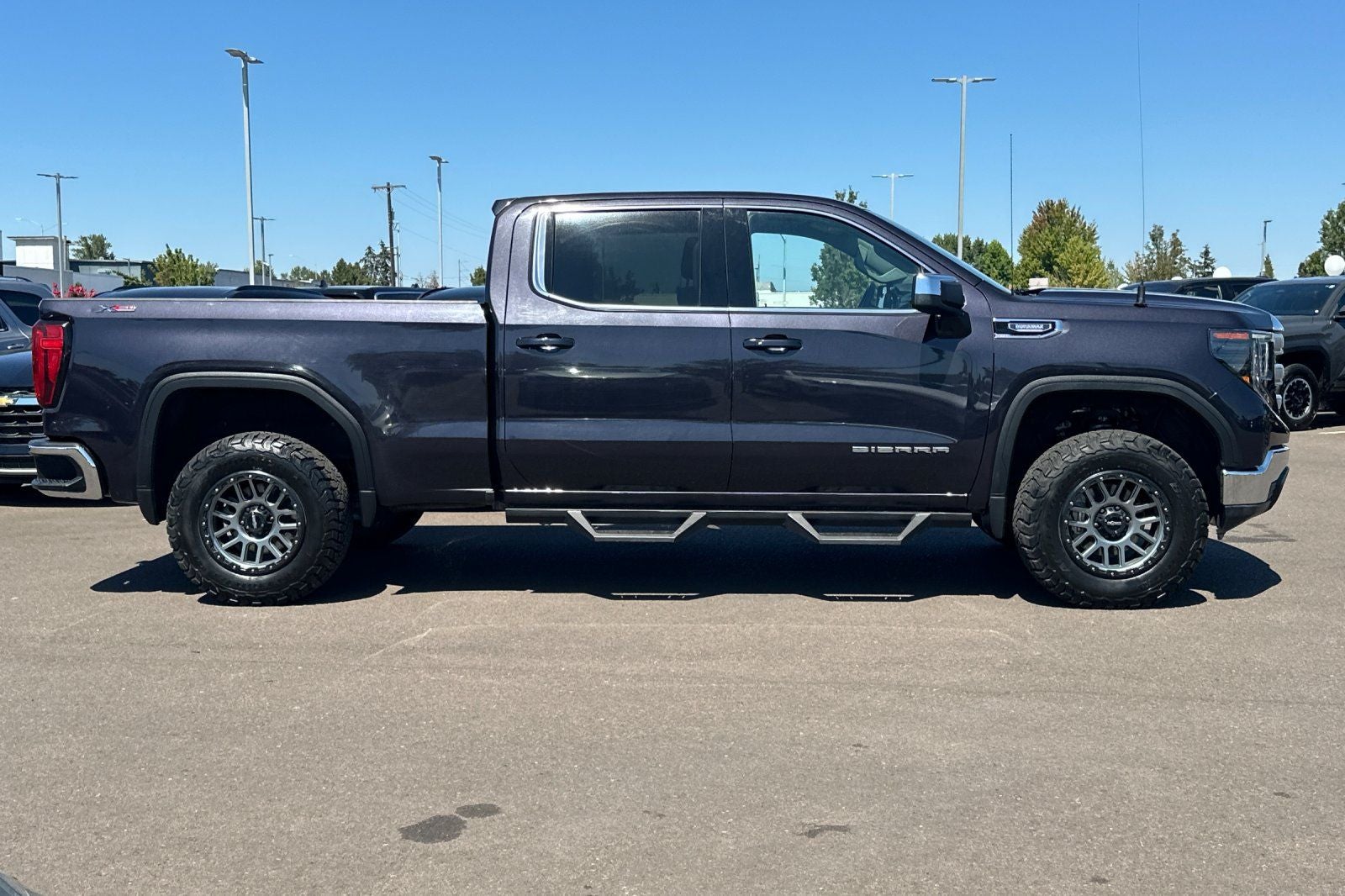 2023 GMC Sierra 1500 SLE