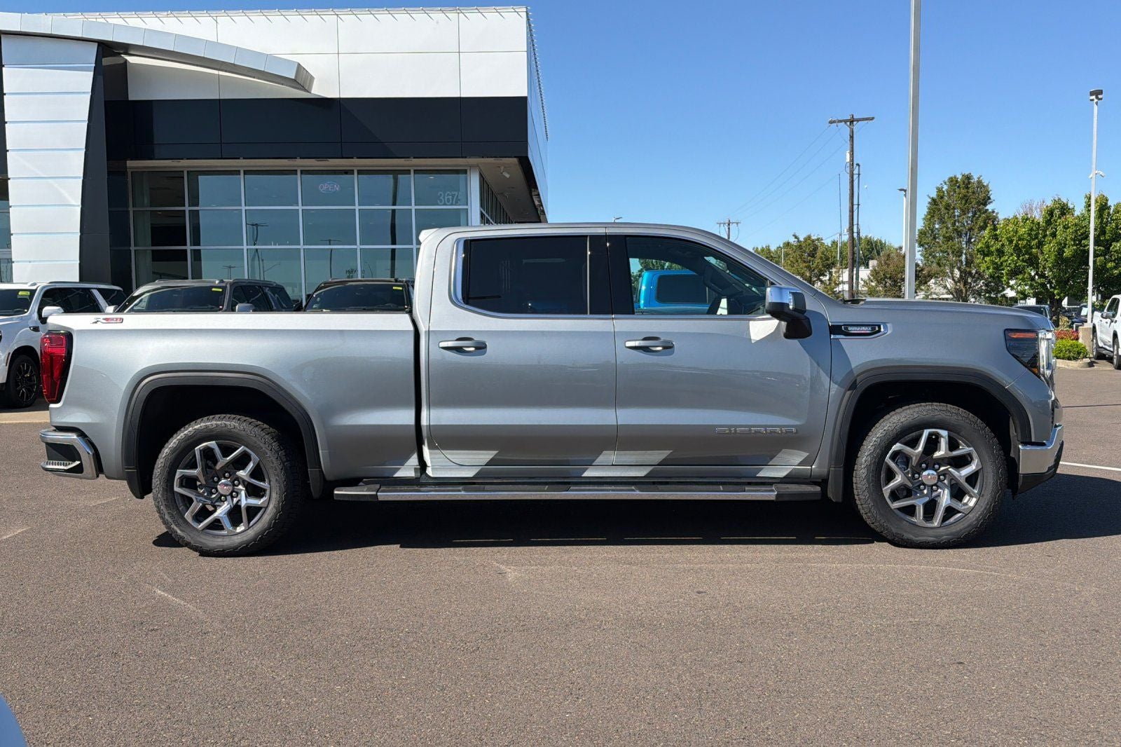 2026 GMC Sierra 1500 SLE