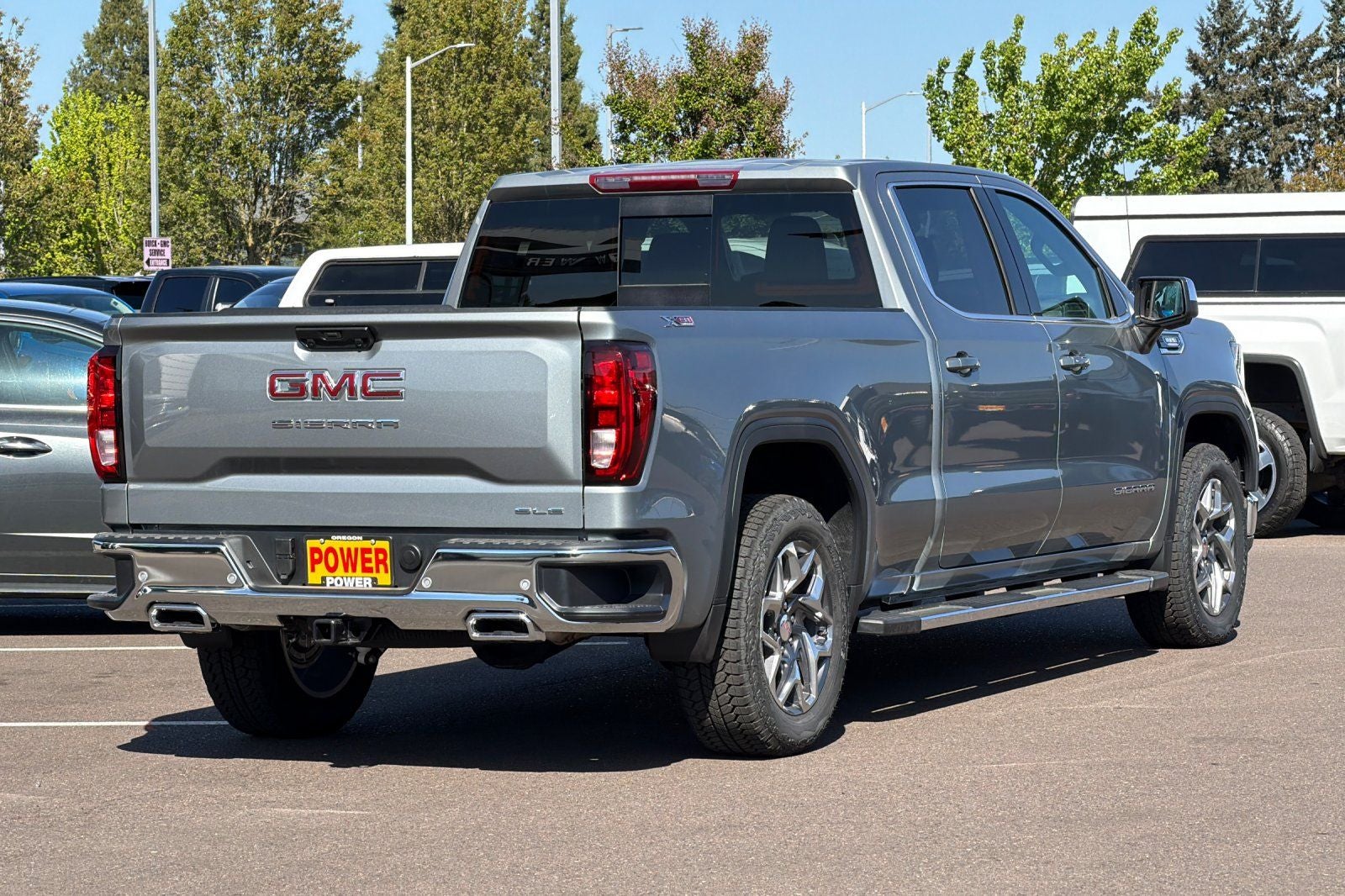 2026 GMC Sierra 1500 SLE