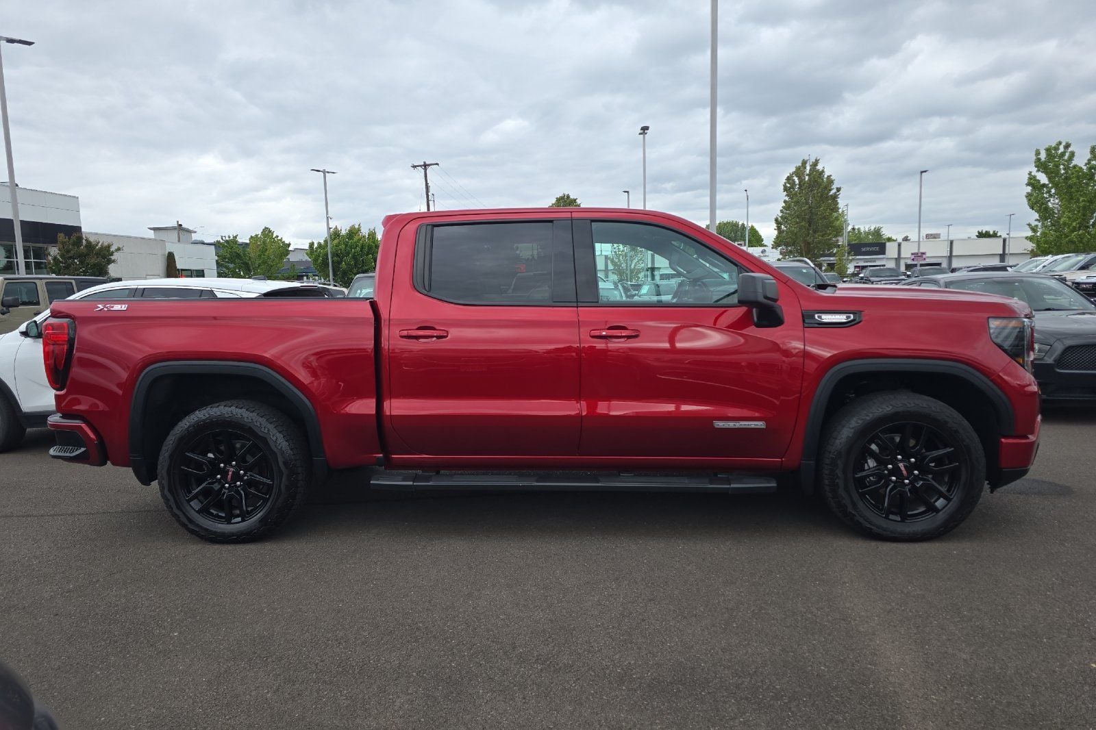 2024 GMC Sierra 1500 Elevation