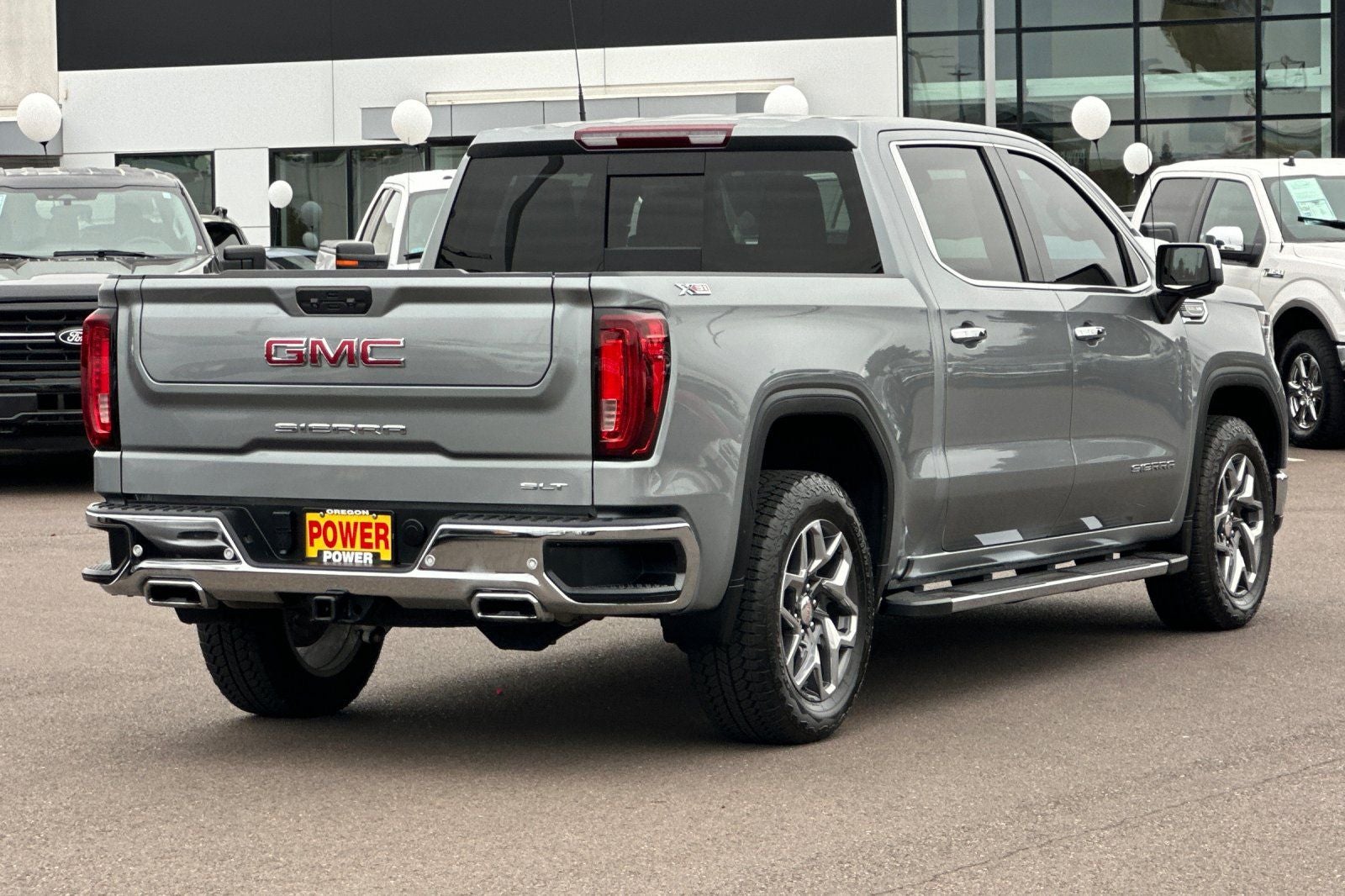 2023 GMC Sierra 1500 SLT