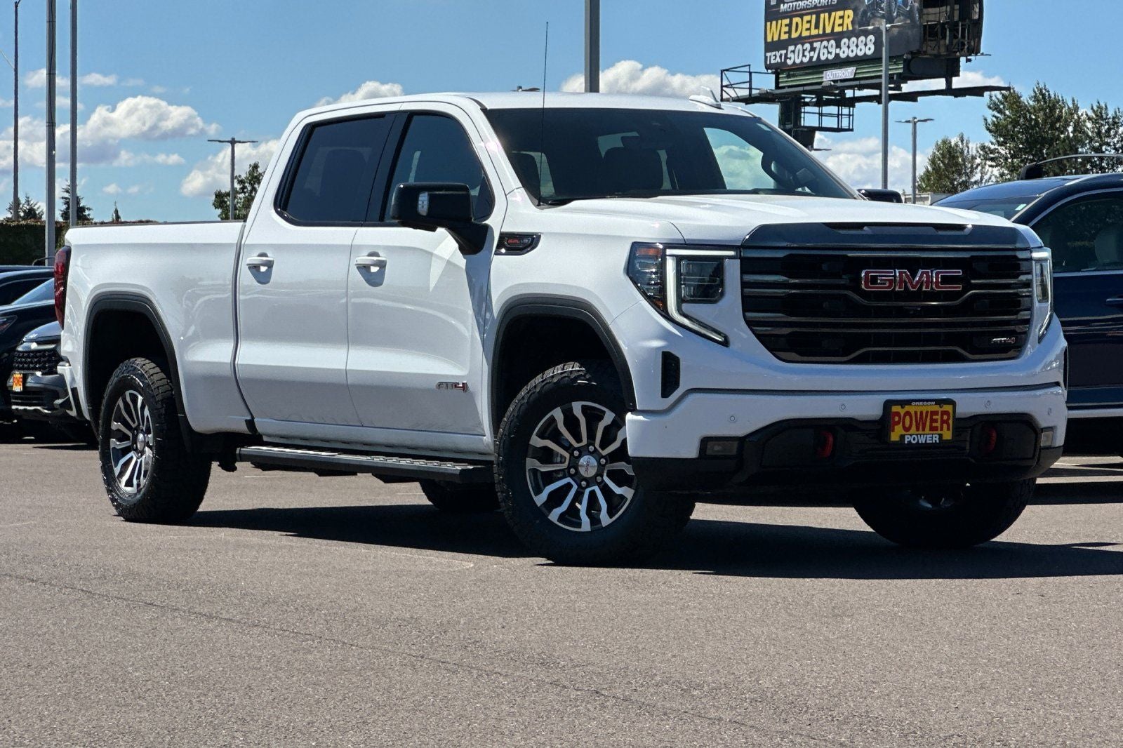 2023 GMC Sierra 1500 AT4